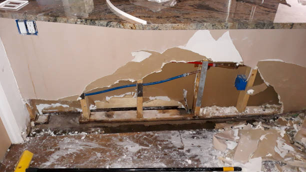 Best Commercial water damage restoration  in Waverly, TN